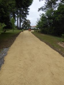 Création d'un chemin pour une villa à Arbonne